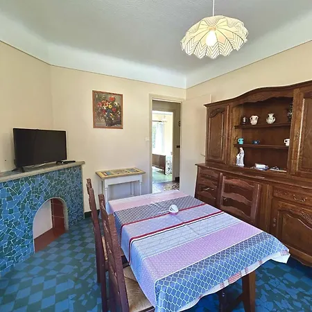 T3 Charmant, 50m Plage, Parking Prive,